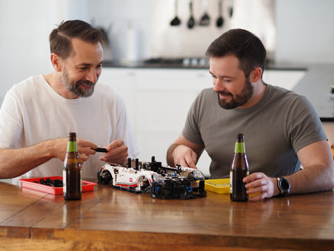 Rent LEGO set: 1989 Batmobile™ at Lend-a-Brick